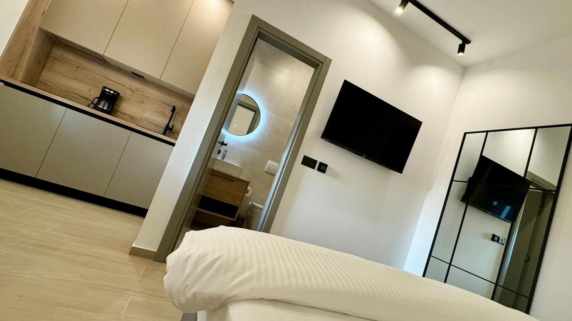 Lux Apartments بيوغْغاد نا موغو 0*,