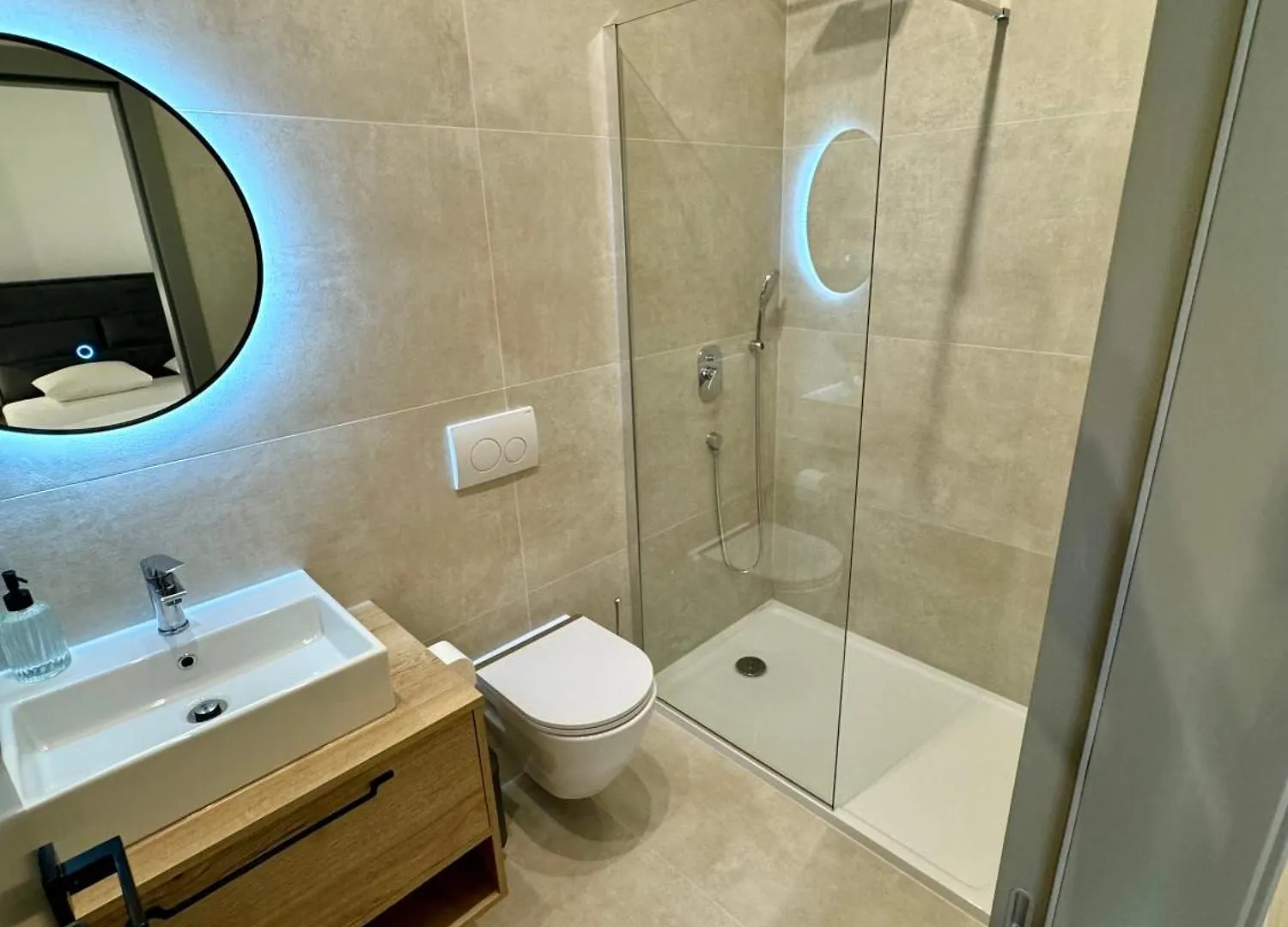 Lux Apartments بيوغْغاد نا موغو